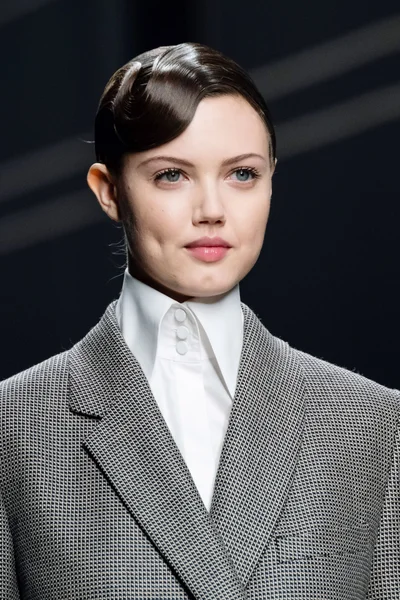 Look 17